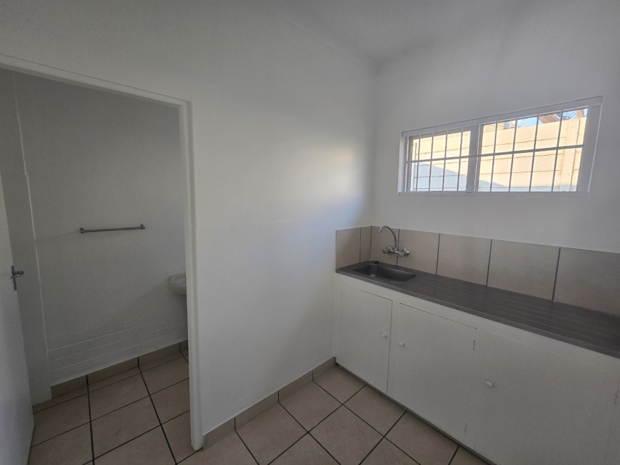 To Let Commercial Property for Rent in Hospitaalheuwel Free State